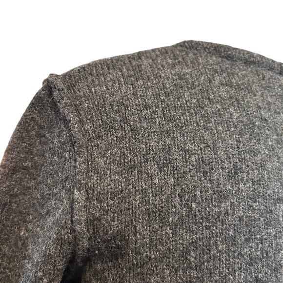 Patagonia 100% Lambswool Gray Sweater Womens Sz Medium Heritage wear Normcore - Picture 15 of 16